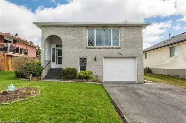 Kitchener, ON N2E 2L4,107 Settlers Court