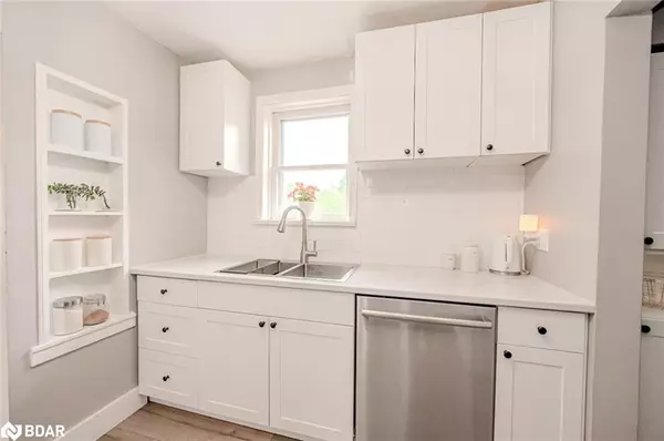 Phelpston, ON L0L 2K0,1556 Flos Rd 4 W