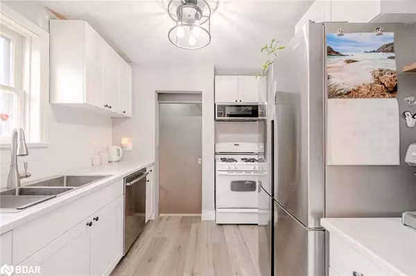 Phelpston, ON L0L 2K0,1556 Flos Rd 4 W