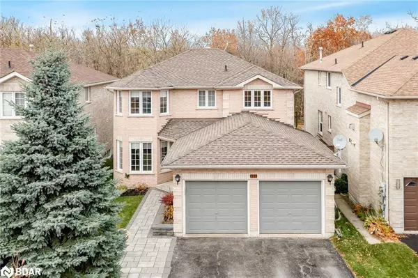 121 Nicholson Drive, Barrie, ON L4N 0B2