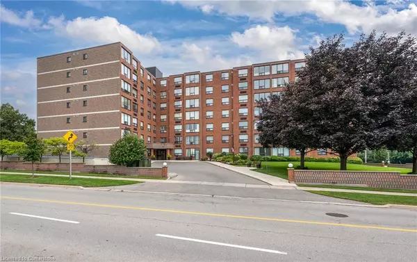 99 Donn Avenue #104, Stoney Creek, ON L8G 5B2