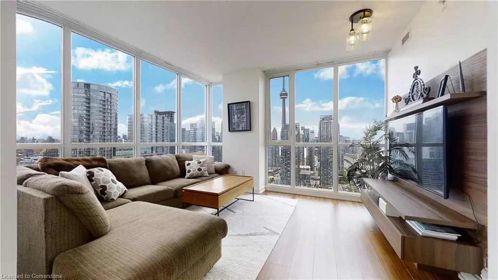 Toronto, ON M5V 0J8,75 Queens Wharf Street #3901