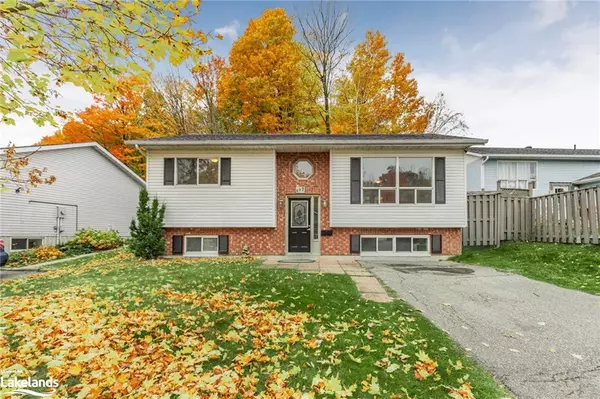 Midland, ON L4R 4Y3,807 Birchwood Drive