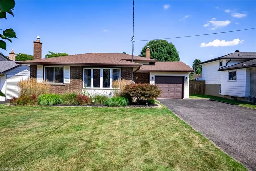 10 Noelle Drive, St. Catharines, ON L2M 1M2