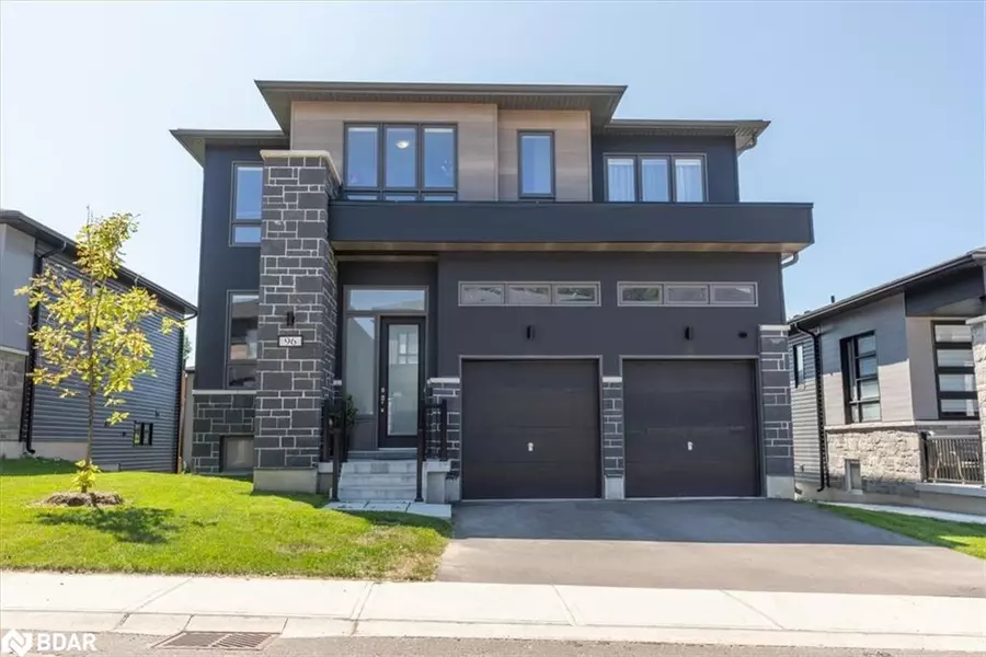 96 Berkely Street, Wasaga Beach, ON L9Z 0K5