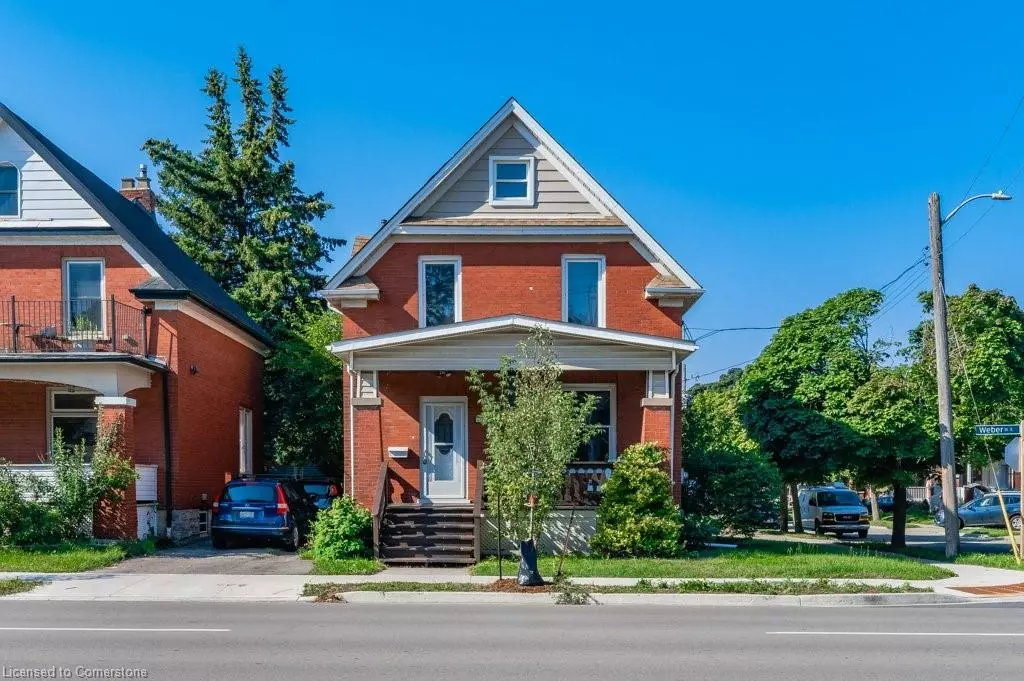 Kitchener, ON N2H 1E3,177 Weber Street E #Upper