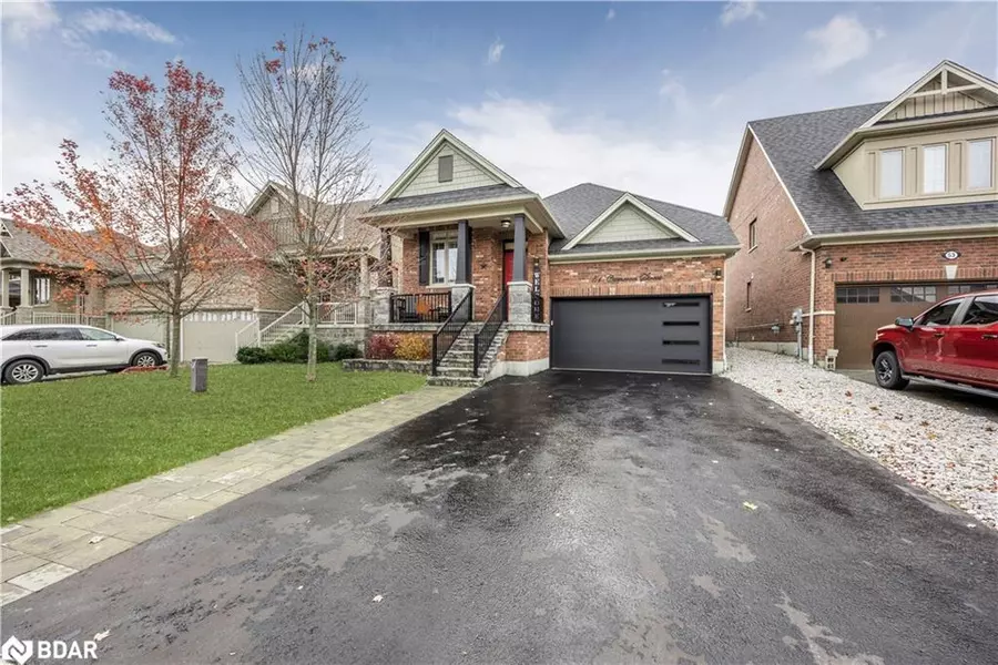 51 Cameron Street, Springwater, ON L9X 0S6