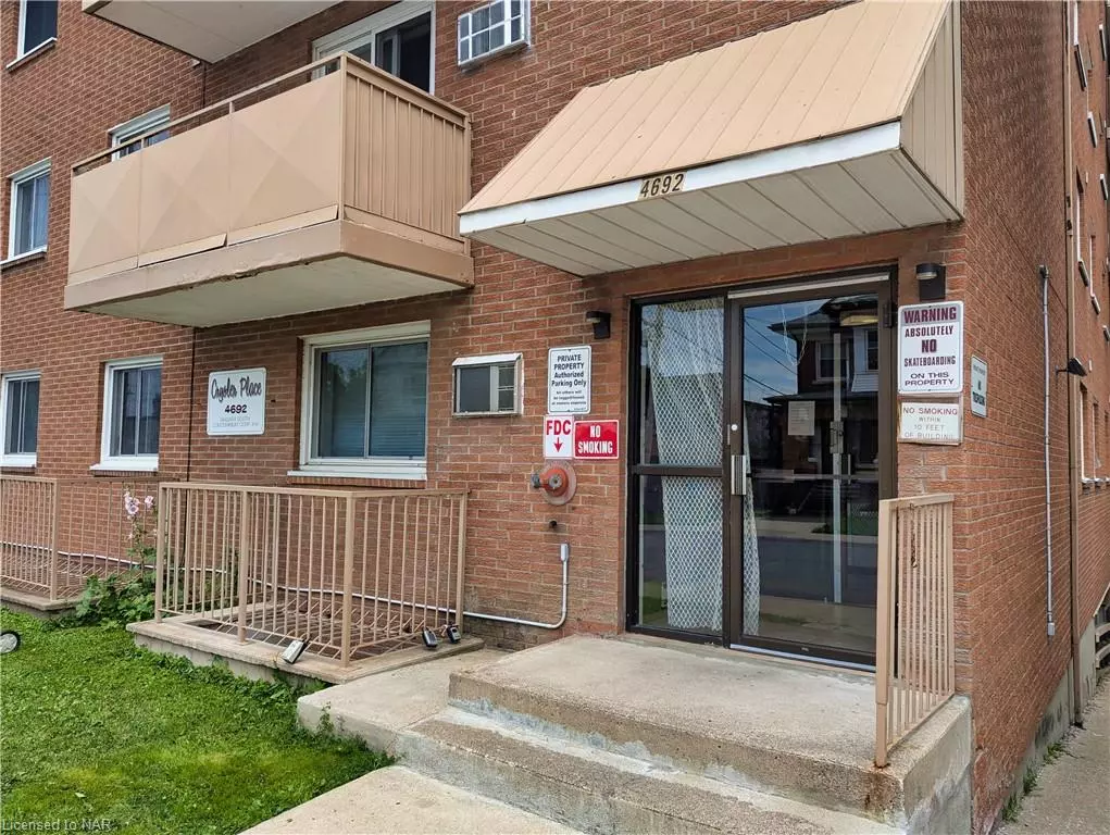 Niagara Falls, ON L2E 3V8,4692 Crysler Avenue #305