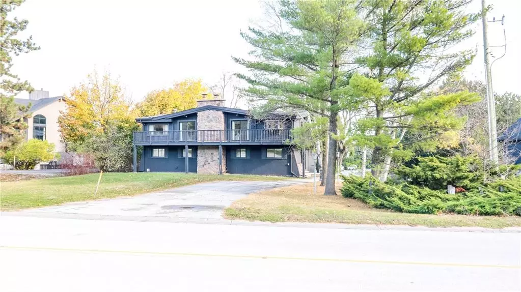 102 Wyandot Court, The Blue Mountains, ON L9Y 0S4