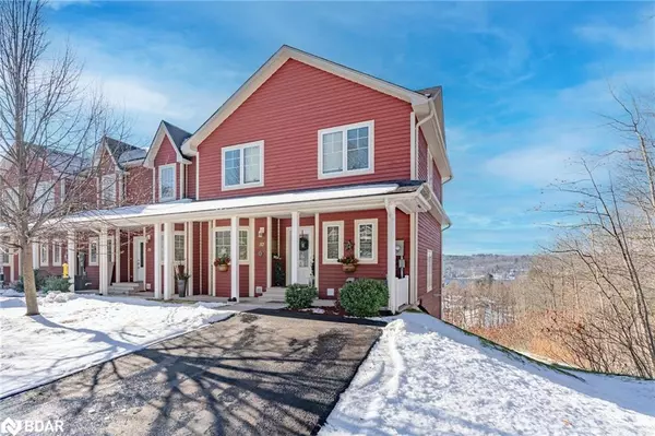 52 Drummond Drive, Penetanguishene, ON L9M 0A2