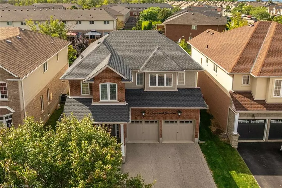 8 Saybrook Gardens, Stoney Creek, ON L8E 0B6