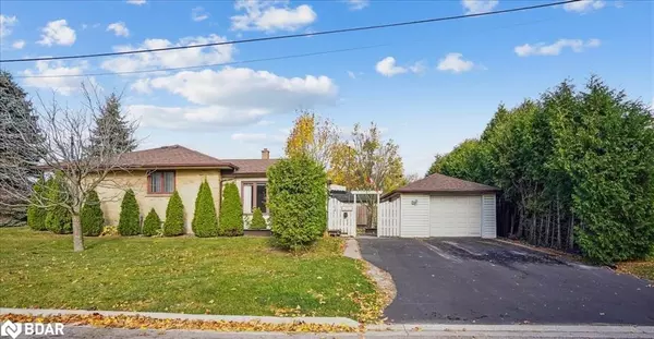 705 Glenforest Road, Oshawa, ON L1J 5E9