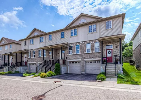 Kitchener, ON N2P 1B8,105 Pinnacle Drive #22