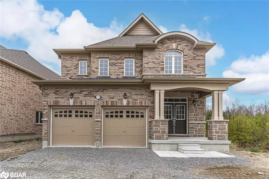 117 Hawkins Street, Georgina, ON L0E 1R0