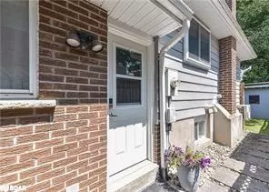 Barrie, ON L4M 5A9,65 Springdale Drive #B