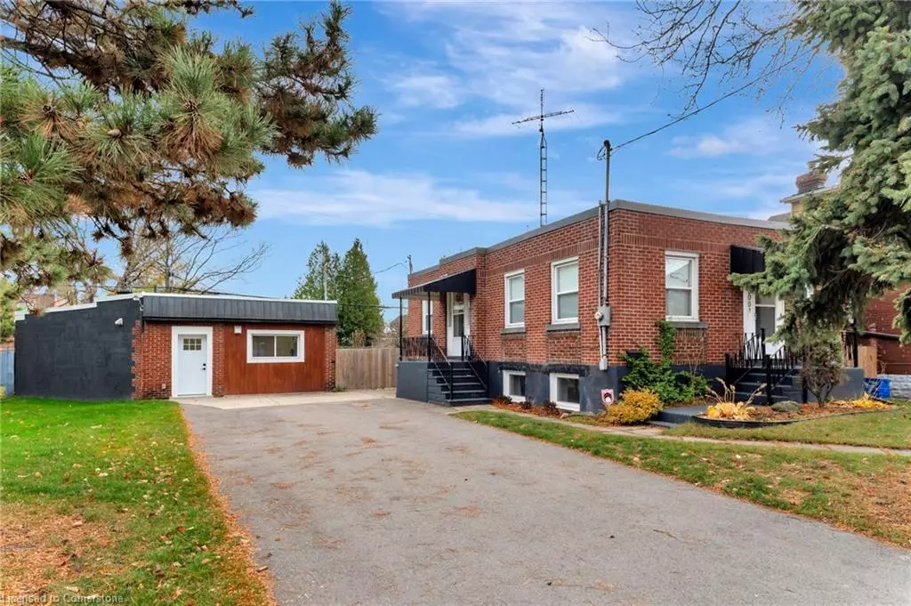 Hamilton, ON L8H 5J9,306 Paling Avenue