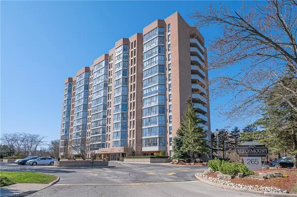 265 Westcourt Place #203, Waterloo, ON N2L 6E4