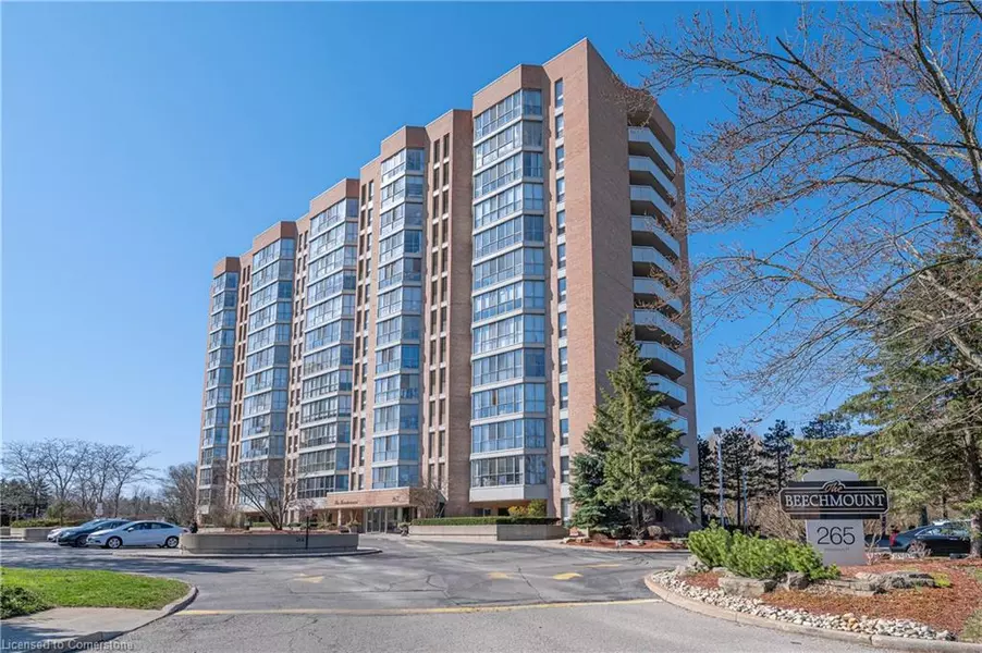 265 Westcourt Place #203, Waterloo, ON N2L 6E4