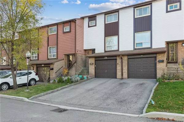 1221 Dundix Road #176, Mississauga, ON L4Y 3Y9