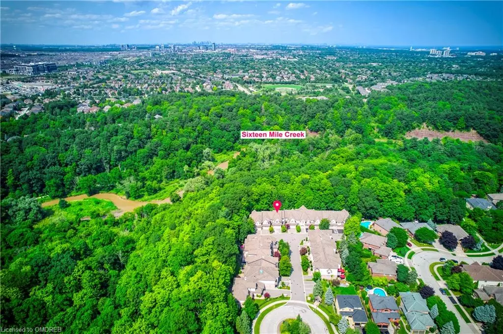 Oakville, ON L6M 3N3,2303 Hill Ridge Court #10