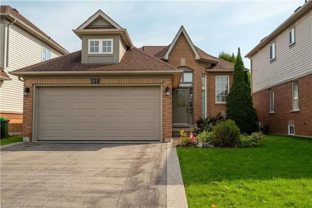 Waterdown, ON L8B 0J7,128 Riley Street