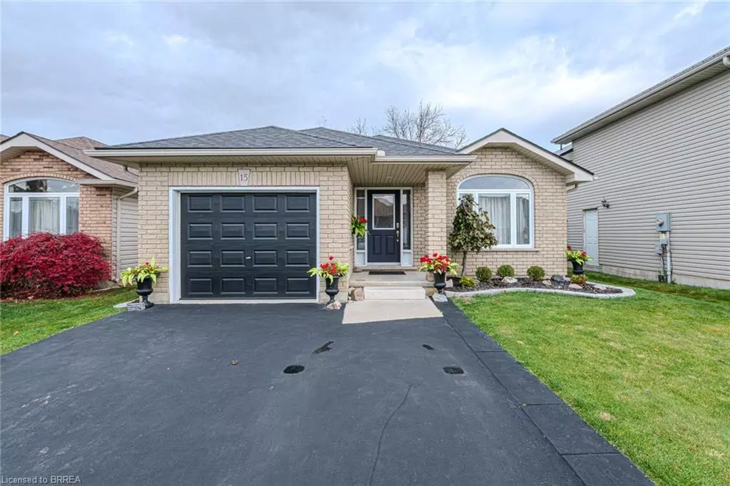 Simcoe, ON N3Y 5J8,15 Landon Avenue