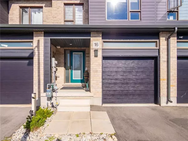 16 Roper Pl Place, Kitchener, ON N2R 1R2