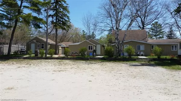 35 River Road E, Wasaga Beach, ON L9Z 2L1