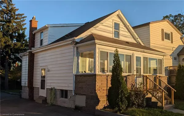 590 Woodward Avenue, Hamilton, ON L8H 6P1