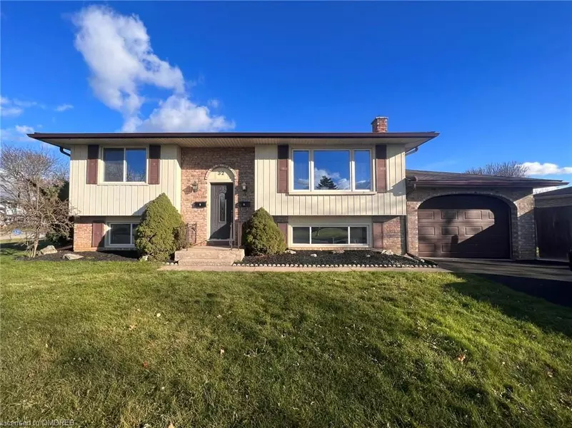 32 Bendingroad Crescent, St. Catharines, ON L2N 5R5