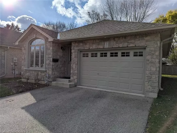 Brantford, ON N3S 3G6,54 Glenwood Drive #3