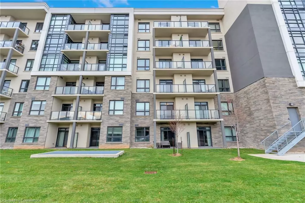 Stoney Creek, ON L8E 0K2,101 Shoreview Place #212