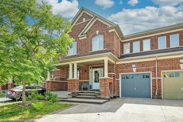 Milton, ON L9T 8L5,106 Hanson Crescent