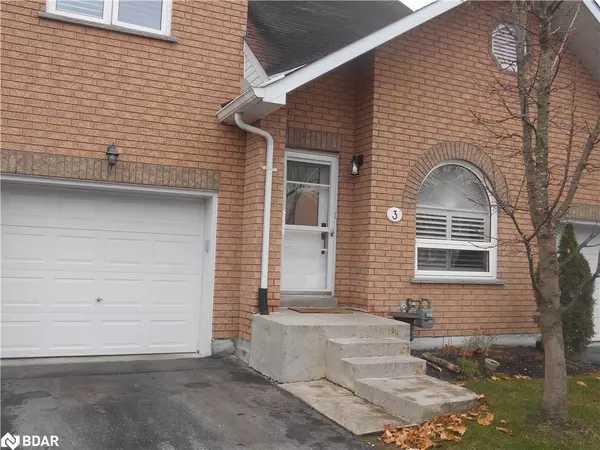 318 Little Avenue #3, Barrie, ON L4N 2Z6