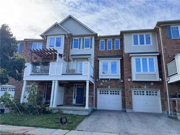 829 Fowles Court, Milton, ON L9T 0Z6