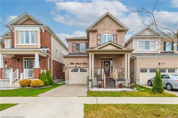 206 Amand Drive, Kitchener, ON N2R 0J8