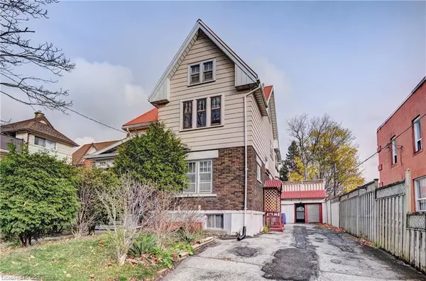 362 Duke Street W, Kitchener, ON N2H 3Y3