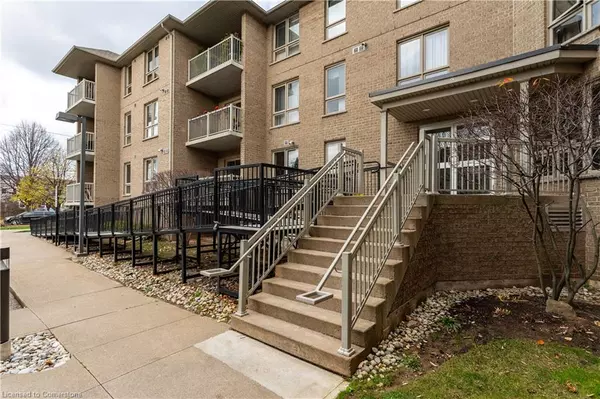 Grimsby, ON L3M 0A1,56 Kerman Avenue #310