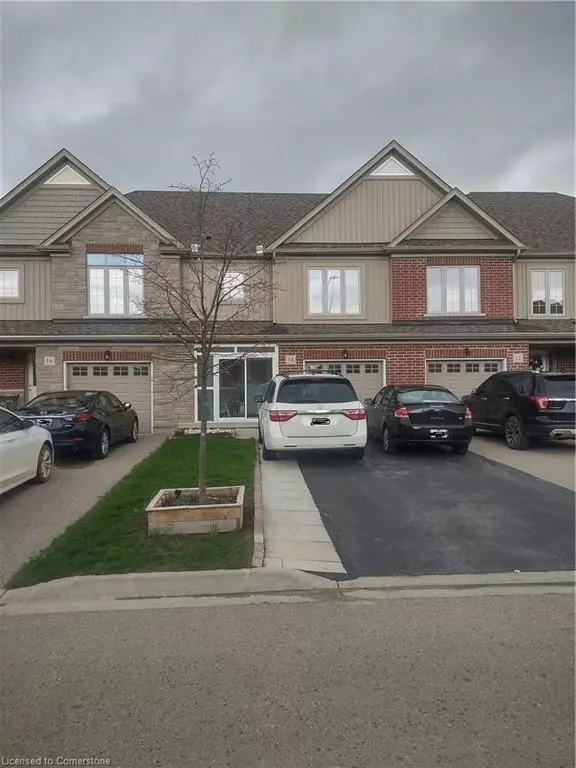 Ayr, ON N0B 1E0,14 Freer Drive