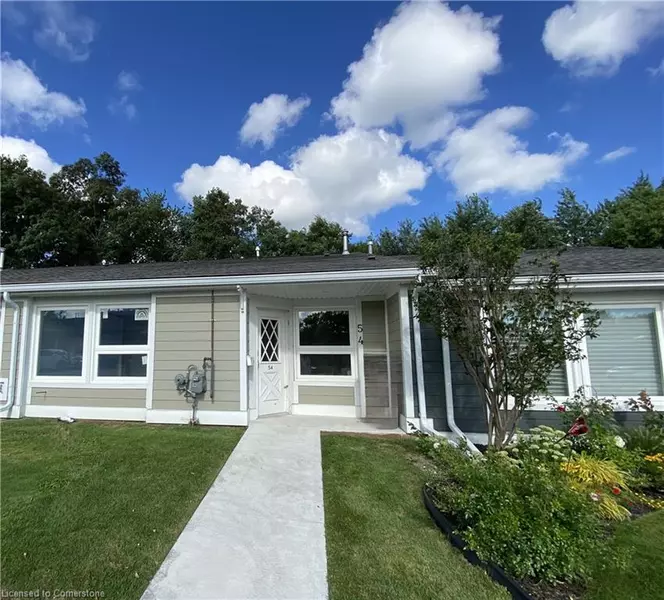 54 Szollosy Circle, Hamilton, ON L9B 1T8