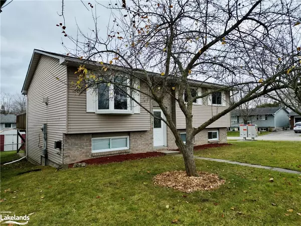 Orillia, ON L3V 7K3,14 Korlea Crescent