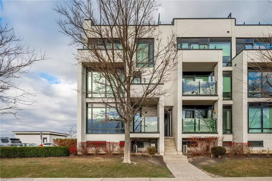 138 Widdicombe Hill Boulevard #718, Etobicoke, ON M9R 0A9