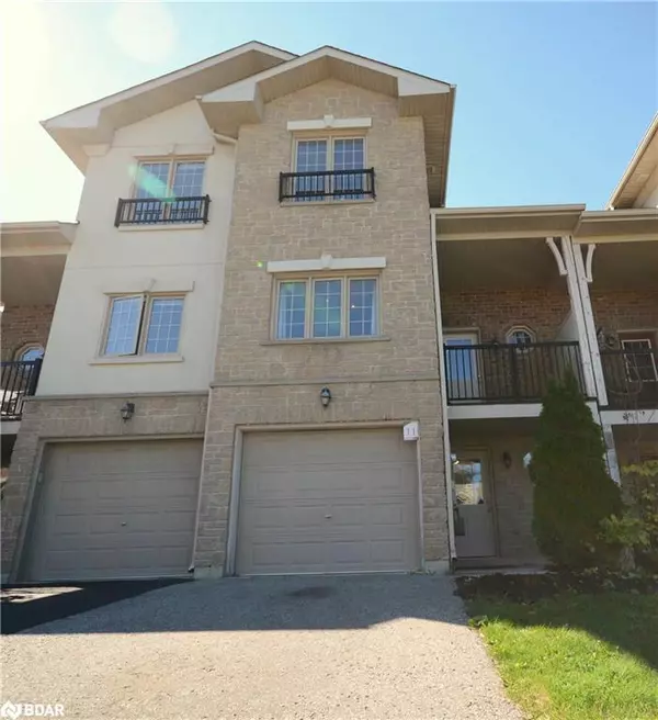 175 Stanley Street #11, Barrie, ON L4M 0G2