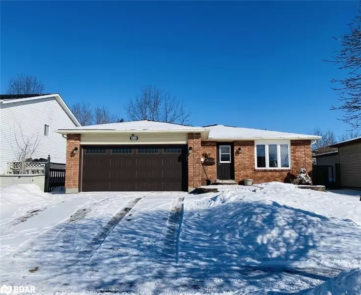 420 Grove Street E #LOWER, Barrie, ON L4M 5R9