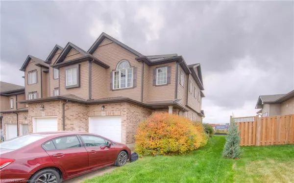 1389 Countrystone Drive, Kitchener, ON N2N 3R8