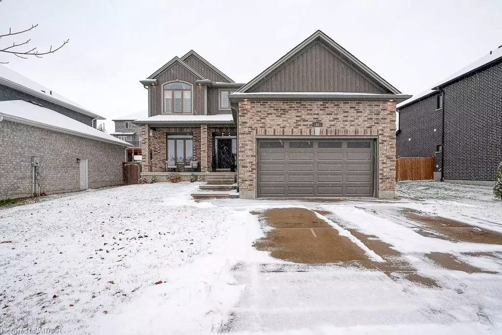 Komoka, ON N0L 1R0,82 Fieldstone Crescent N