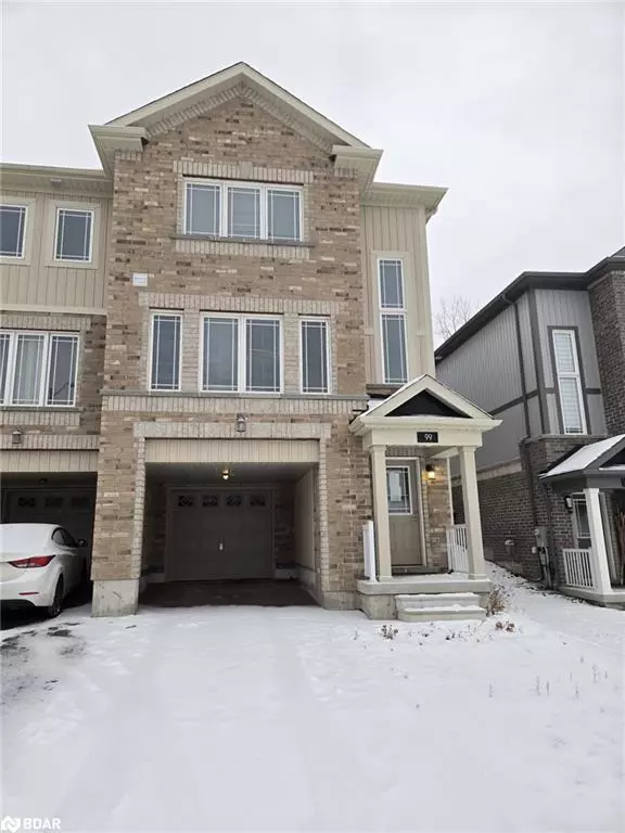 99 Frank's Way, Barrie, ON L4N 3J1