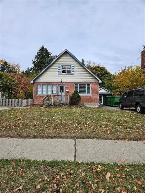 1154 Queens Boulevard, Kitchener, ON N2M 1C2