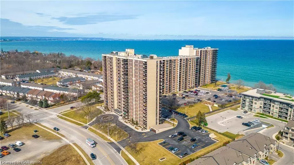 301 Frances Avenue #1203, Stoney Creek, ON L8E 3W6