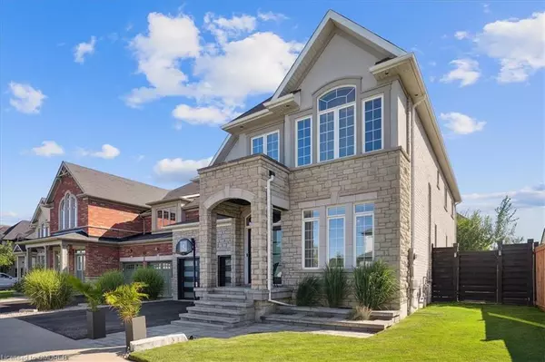 Oakville, ON L6M 0R6,2420 Spring Meadow Way